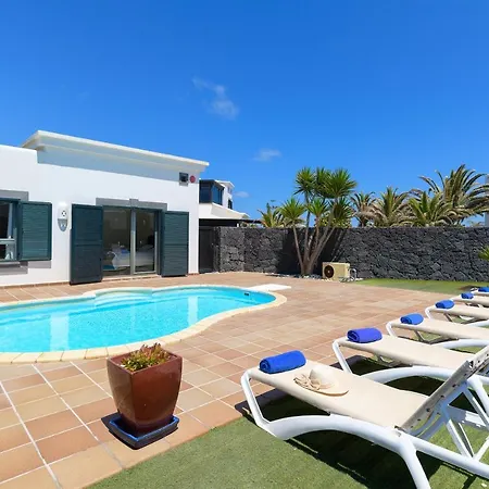 Hipoclub Delux Faro Park 189 Villa Playa Blanca (Lanzarote)