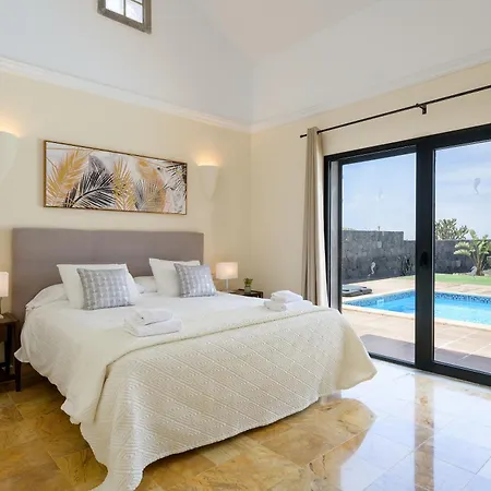 Hipoclub Delux Faro Park 189 بلايا بلانكا