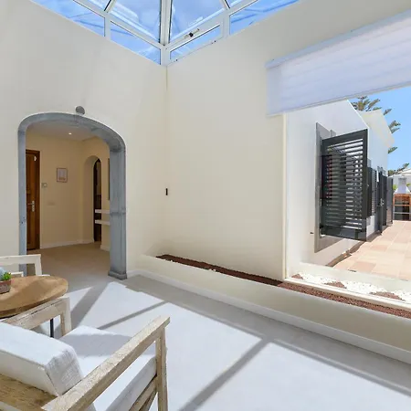 Hipoclub Delux Faro Park 189 Villa Playa Blanca (Lanzarote)