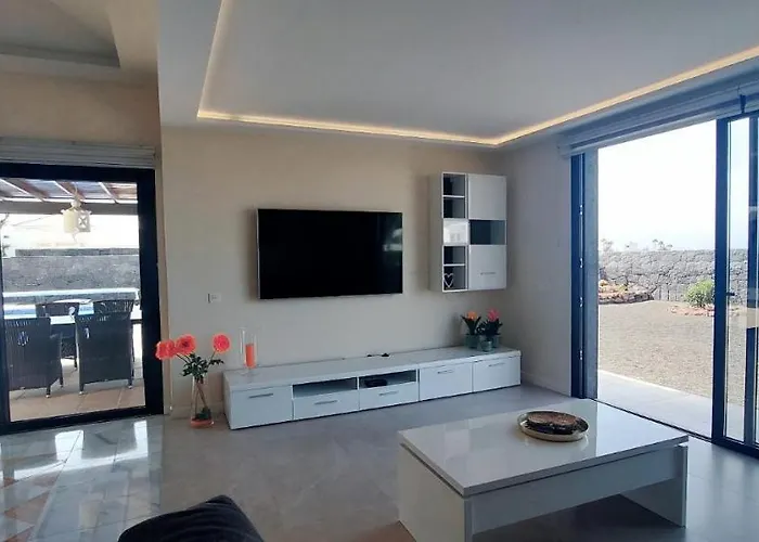 Hipoclub Delux Faro Park 189 וילה *