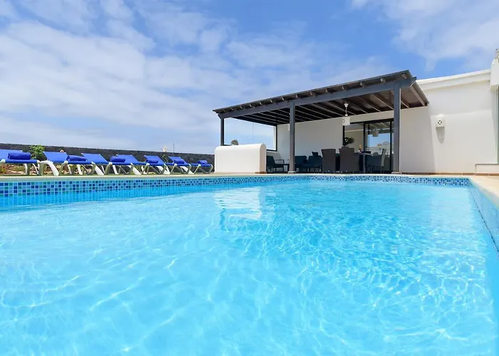 Villa Hipoclub Delux Faro Park 189 *